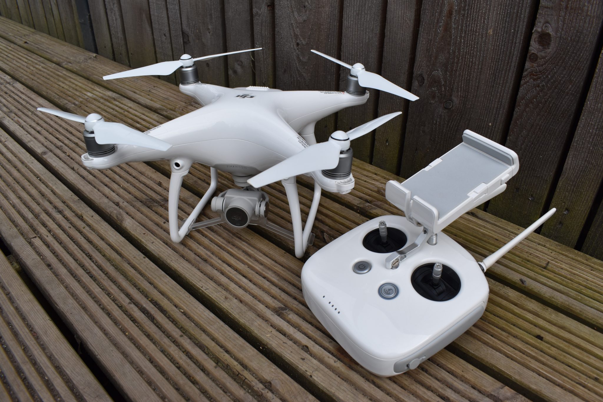 Pre-Owned DJI Phantom 4 Standard - SOLD - Edinburgh Drone Company